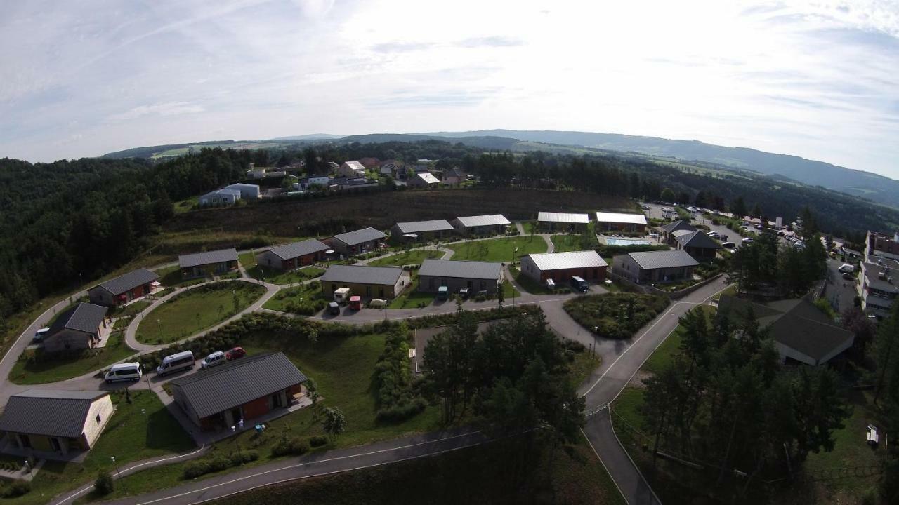 Les Hauts Du Gevaudan Hotel Montrodat ภายนอก รูปภาพ